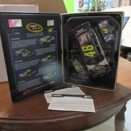 JIMMIE JOHNSON 2010 5X CHAMP 3-CAR BOOK SET 1/24 SCALE &1/64 ACTION DIECAST