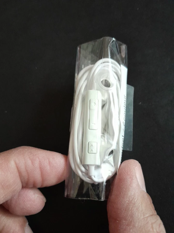 Ecouteurs Filaires Samsung - Photo 3/3