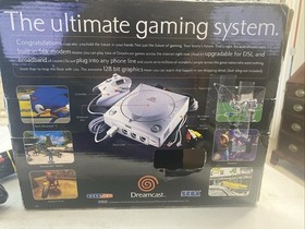 SEGA DREAMCAST GAME CONSOLE W/ Original CD & Instructions IN ORIGINAL BOX!