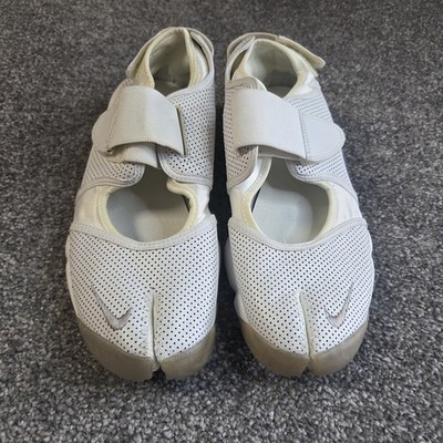 Nike Air Rift Vintage 2005 White Perforated Split Toe Tabi UK 8,5 US 11 Damen