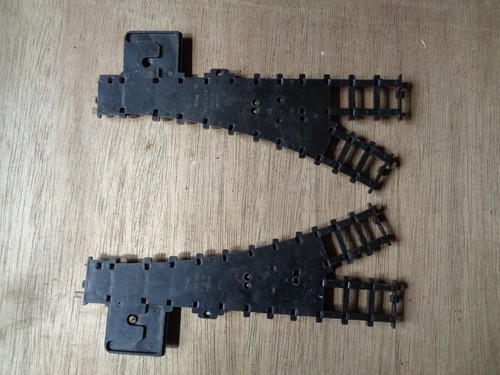 JOB LOT OF VINTAGE TRI-ANG 2 RAIL TRACK POINTS CURVE STRAIGHT STATION/STOP - Picture 6 of 12
