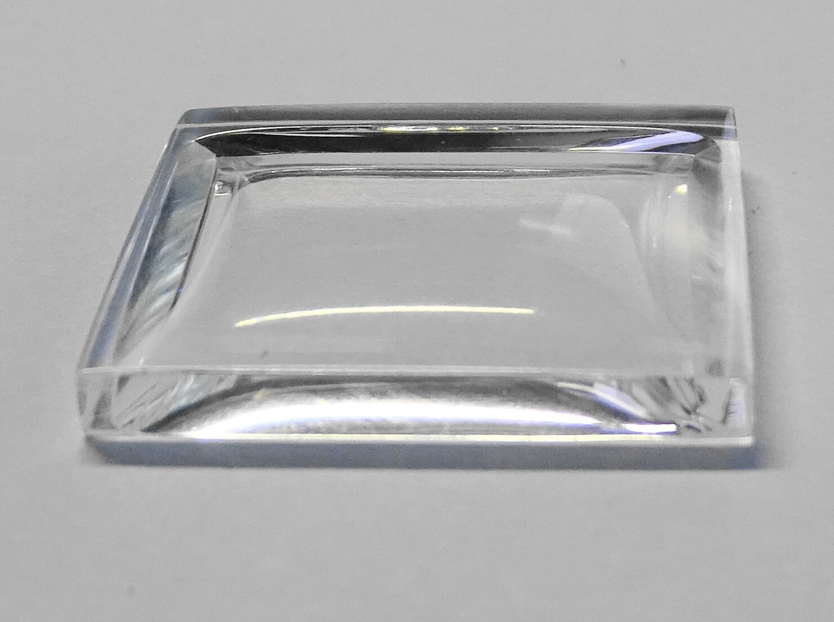 Verre De Montre Rectangulaire 24 X 15 Mm Robur - Neuf Sans Étiquette