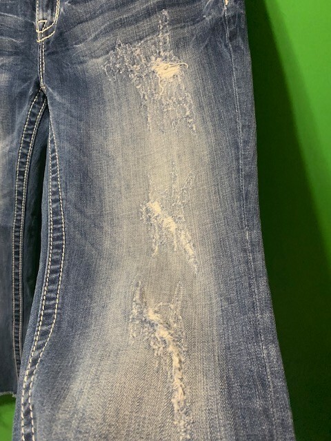 Miss Me Easy Crop Standard jeans size 31 pink stitching image 8