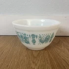 VTG PYREX Bowl 401 / 1 1/2 PT Amish Couple Butterprint Turquoise /rooster/Corn
