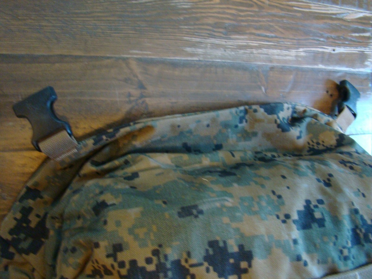 USMC MARPAT ILBE Arcteryx GEN 1 Lid (2-sided Molle) Very USMC MARPAT ILBE Arcteryx GEN 1 Lid (2-sided Molle) Very