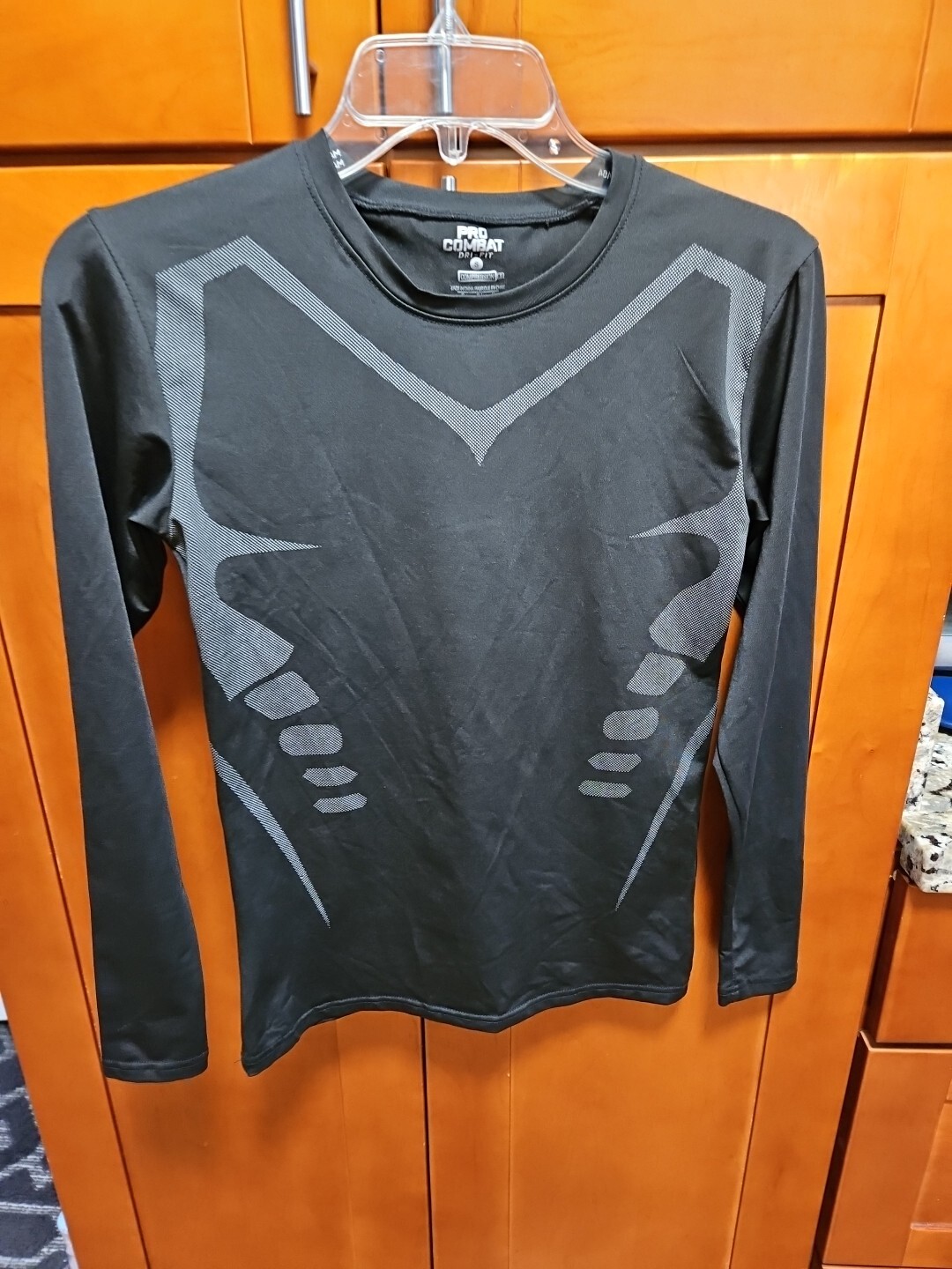 Men's Black Compression Dri Fit Pro Combat Shirt Small Active Stretch Workout Top