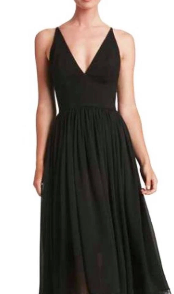 Nordstrom v top neck chiffon gown