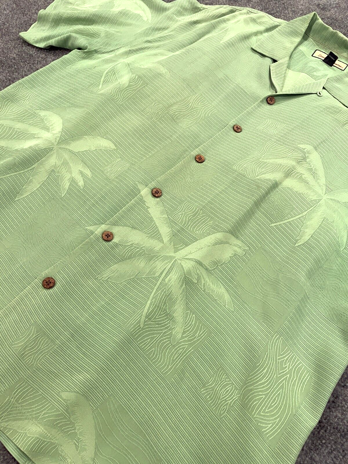 Vintage Tommy Bahama XL Green Floral Hawaiian Camp Shirt for Men