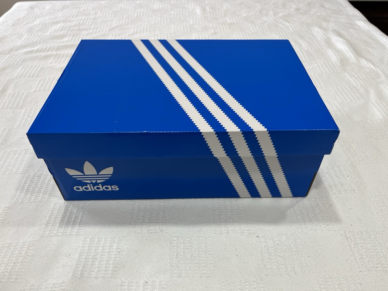 Adidas Originals EQT Gazelle Sneakers Mens 9.5 Navy Blue Solar Yellow EE4771 NEW