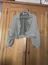 H&M Divided Cropped Blazer Jacket 