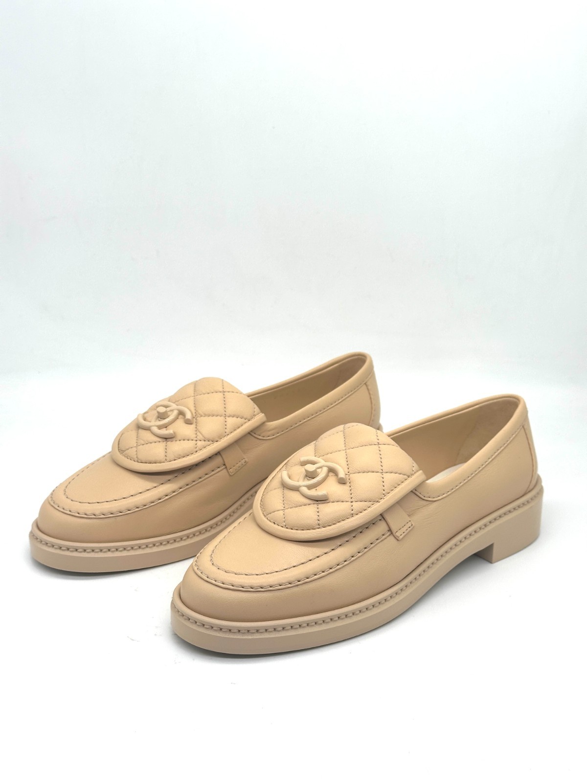 CHANEL 24C Leather Quilted Tab Turn Lock Turnlock CC Loafer Moccasin Flats Shoes image 4