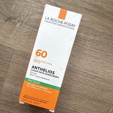 La Roche-Posay Anthelios Clear Skin Face Suns...