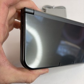 Nice! New Nintendo 3DS XL Gray Black Console W Charger Stylus US Version