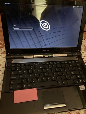 Used - ASUS U80A Laptop Intel Core 2 Duo 4GB RAM LinuxMint OS