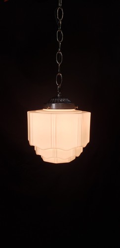 Art Deco Milk White Pendant Light w/ Scalloped Tiers & Ribbed Accents GS00441 - Picture 5 of 7