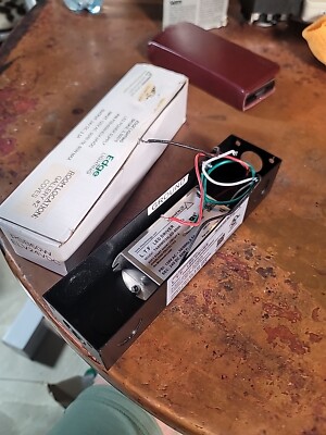 Pure Edge Lighting PSB-ELV-24VDC Read!