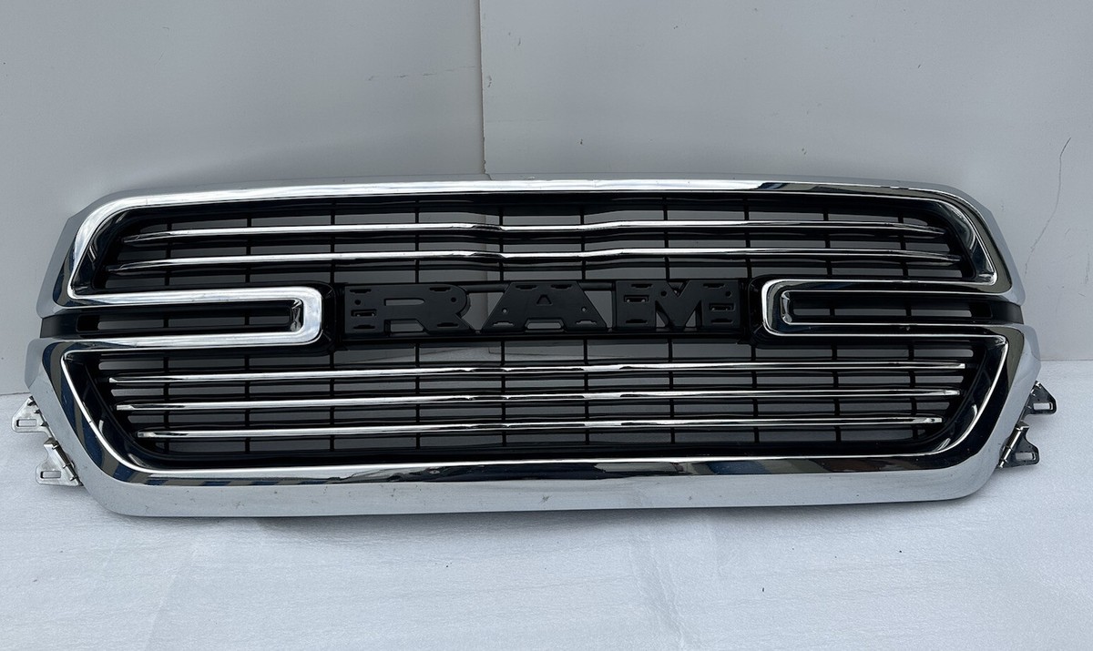 ? OEM 2019 2020 2021 2022 RAM 1500 Laramine Front Grille Chrome 