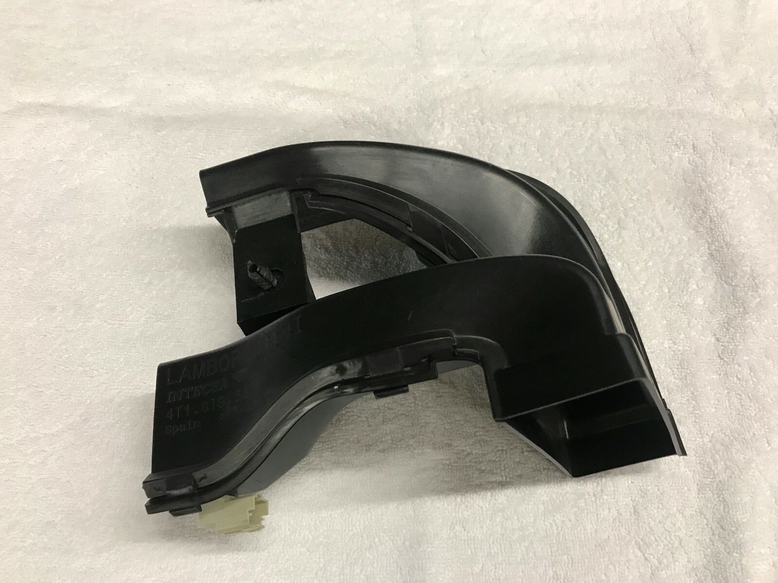 LAMBORGHINI HURACAN LP610 DRIVER LEFT AIR DUCT FOOTWELL GUIDE OEM 4T1819667