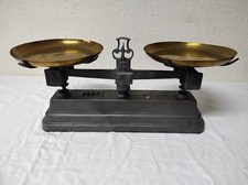 Ancienne Balance 5 kg  avec plateaux en cuivre