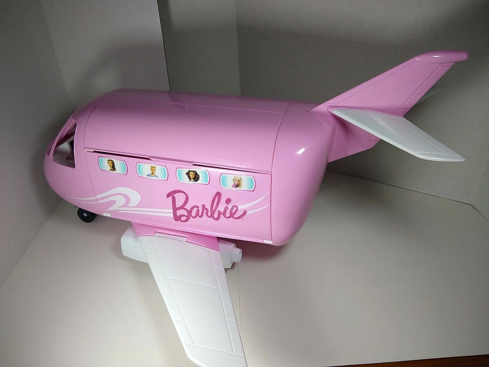 芭比粉色护照魅力度假喷气式飞机美泰 2017 — 第 3/4 张图片