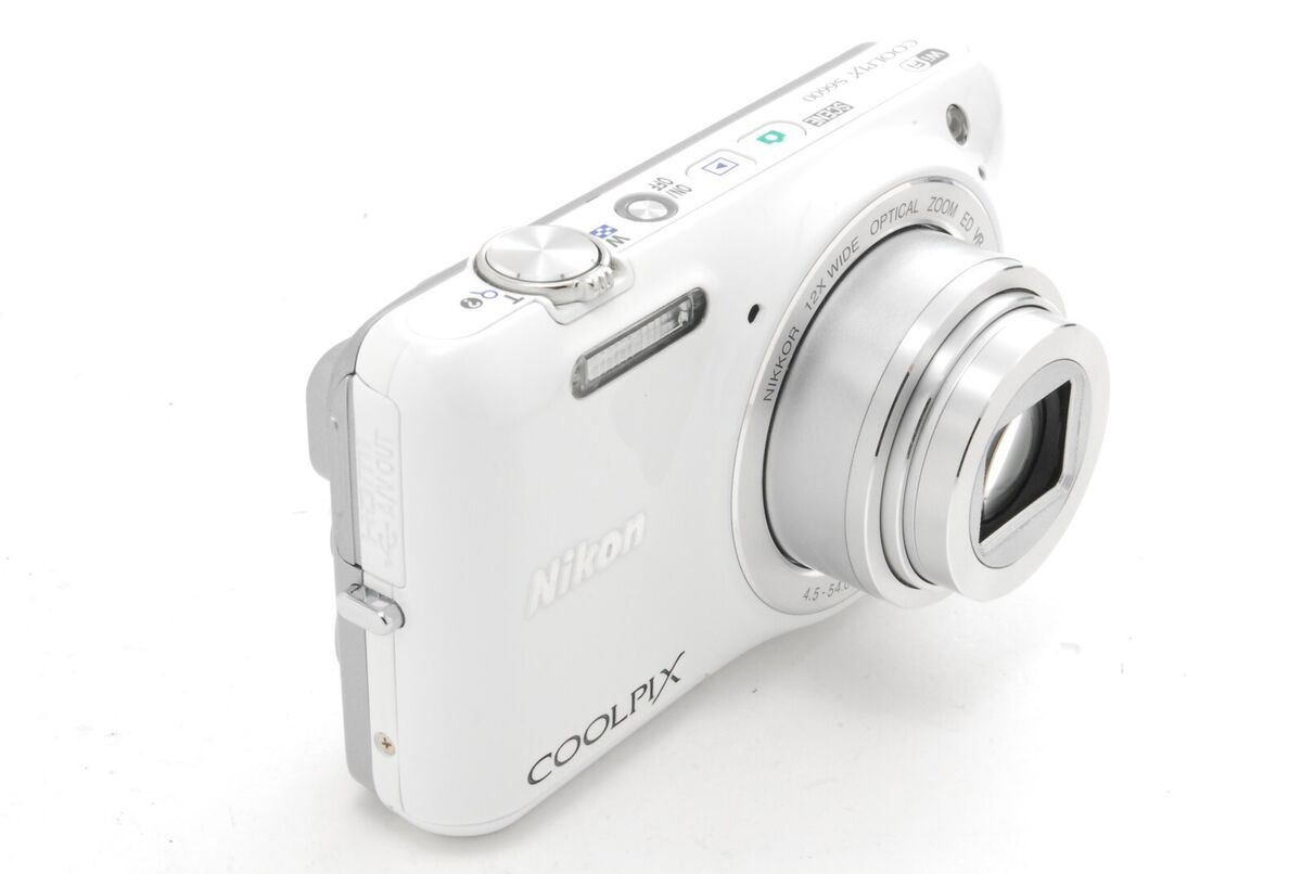 Top Mint w/ Box】 Nikon COOLPIX S6600 White 16.0MP 12x Zoom Top Mint w/ Box】 Nikon COOLPIX S6600 White 16.0MP 12x Zoom