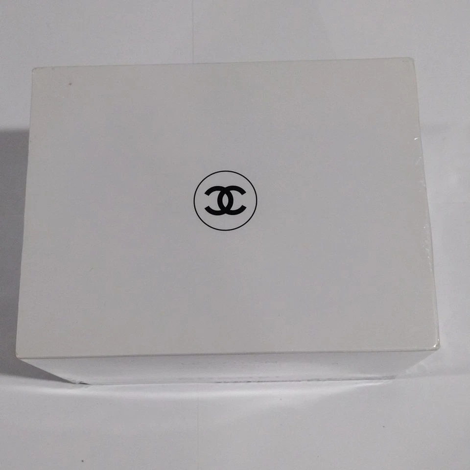 CHANEL Le Coton Extra Doux - Almohadillas de algodón extra suave 100 piezas selladas nuevas en caja Foto 2 de 4