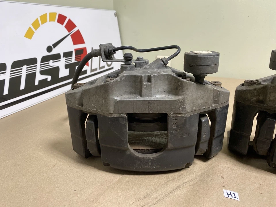 Pinças de freio dianteiras esquerda e direita Volkswagen Golf R Mk6 2012-2013 VW OEM H1 - Imagem 3 de 4