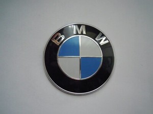 Original BMW Emblem Plakette  Heckklappe 82mm  7057794 TOP   ( 02 )