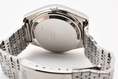 NEAR MINT] Vintage Seiko Type II Quartz 7546-810A Day/Date