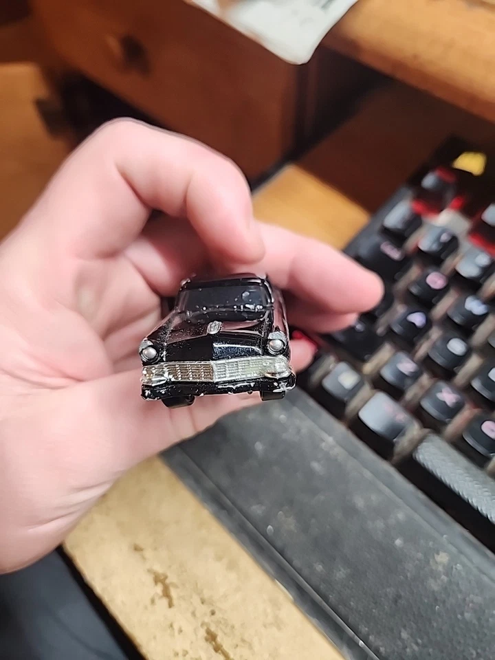 Ford Victoria 2016 Mattel Fast & Furious F8 1956 coche diecast suelto negro Foto 3 de 4