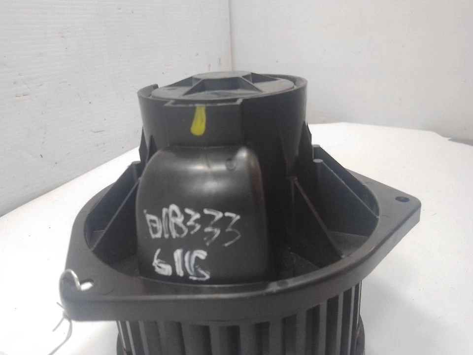 Motor de ventilador de 2003 Pontiac Aztek 12055353 - Imagem 4 de 4