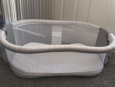 HALO Over-Bed Swivel Bassinet 4446 BassiNest Luxe series