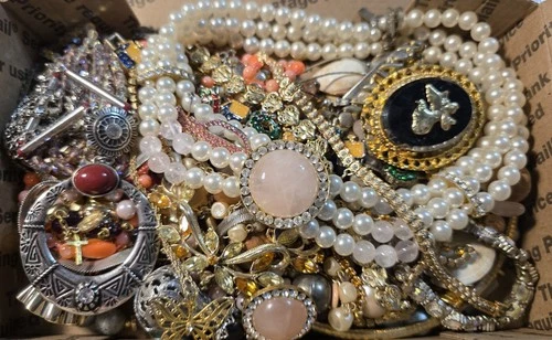 2 Lb Costume Jewelry VTG Modern Craft Junk Lot Wearable Untested Lot 35