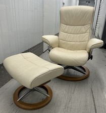 Ekornes Stressless Signature Opal Vanilla Leather Chair & Footstool Small Size