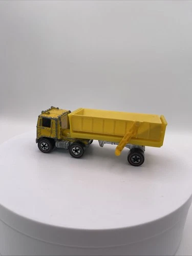 1969 Hot Wheels Redline Road King Mountain Mining Yellow Truck Cab Semi Trailer
