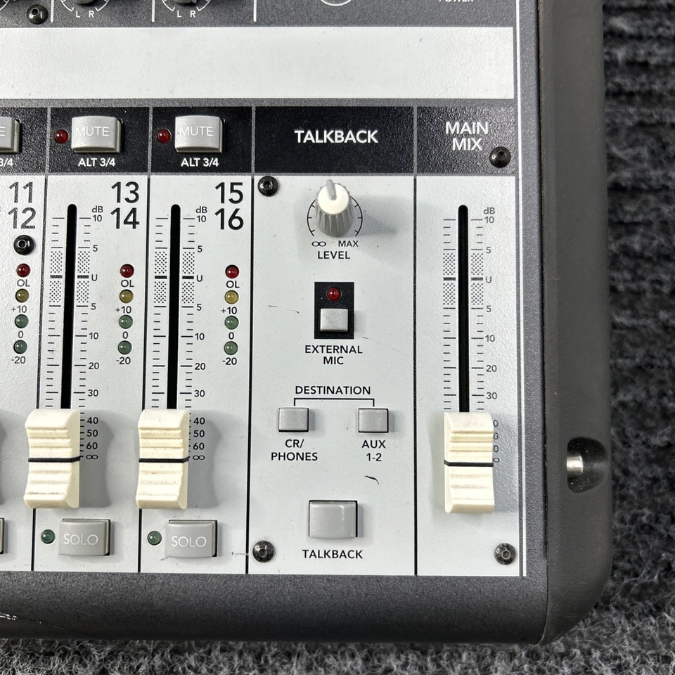 Mackie Onyx 1620 Premium Analog Mixer - Image 4 of 4