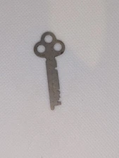 Corbin Flat Skeleton Key 72AB