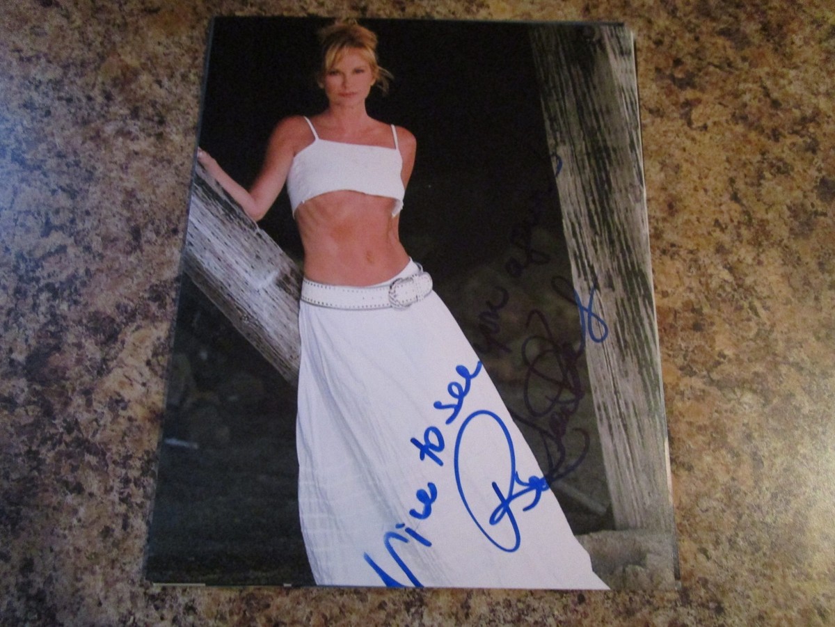 REBECCA STAAB SIGNED 8 x 10 MATTE PHOTO (A) THE FANTASTIC FOUR