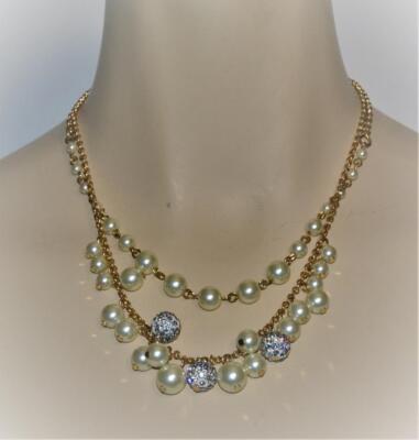 Neue Monet Halskette Mit Gefälschten Perlen Auf Doppelkette, 18'' Silberfarben