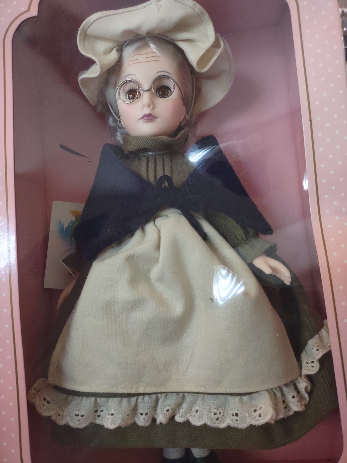 EFFANBEE Vintage 1987 Storybook 1155 Auntie Em 11"Doll w/ Tag Wizard