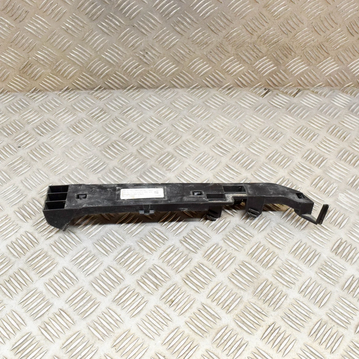 MERCEDES-BENZ GLE W167 350DE Front Axle Right Wires Bracket 