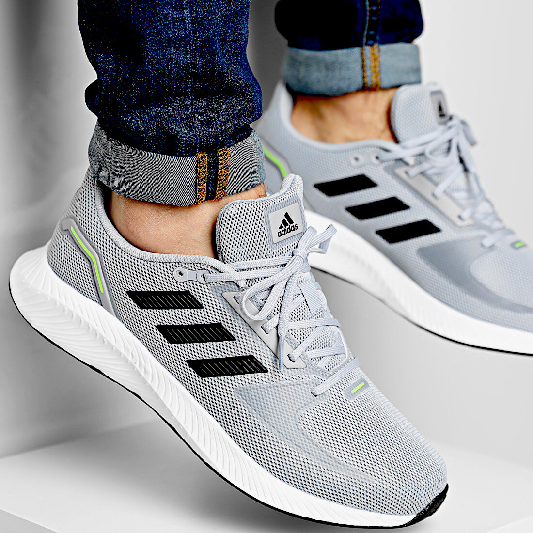 adidas run falcon 2 trainers