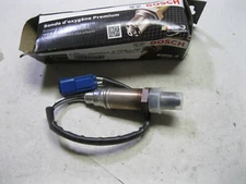 Oxygen Sensor-Engineered Bosch 15040 (box rough)