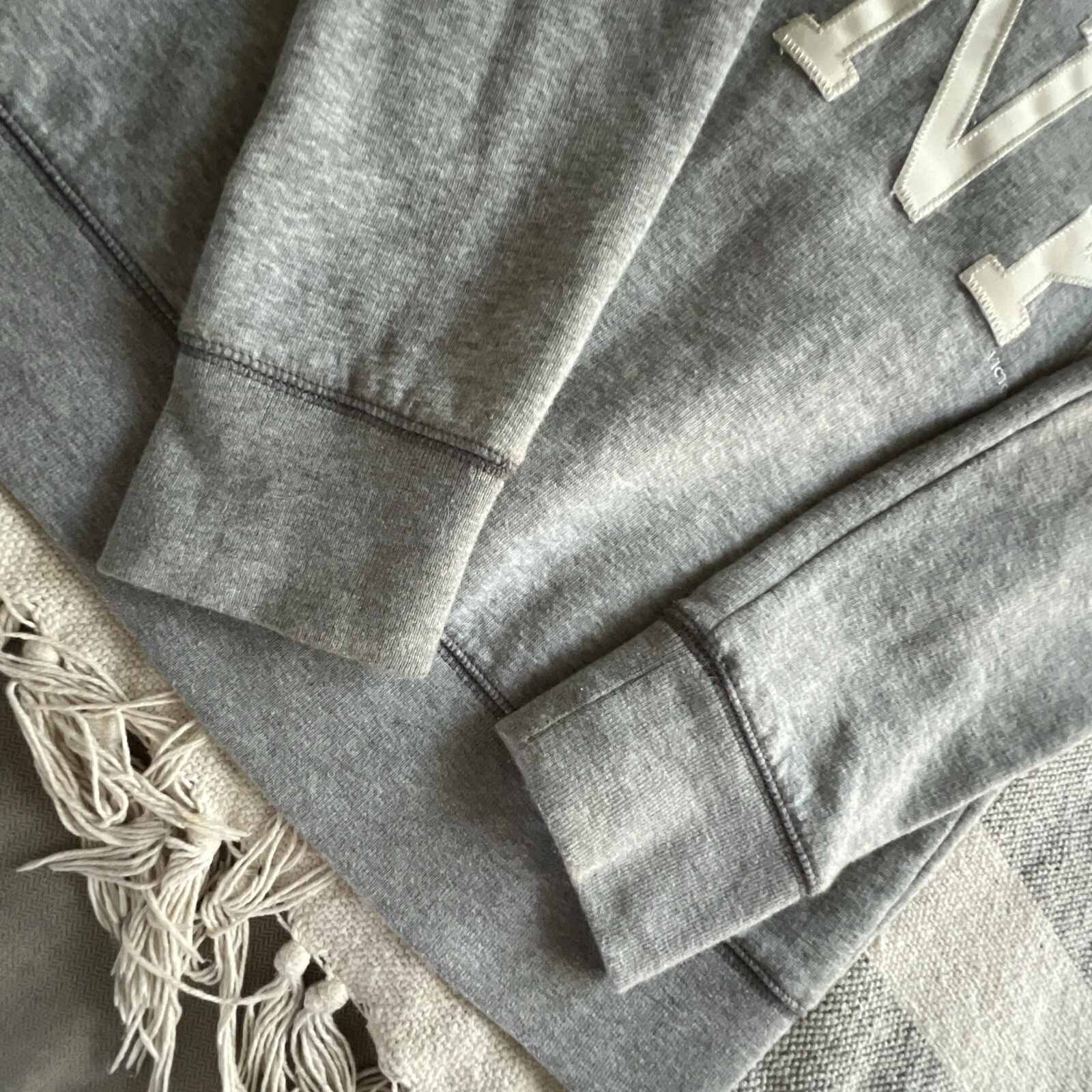 UNDERCOVER Victorias Secret rosa! Felpa con cappuccio con cerniera donna taglia large