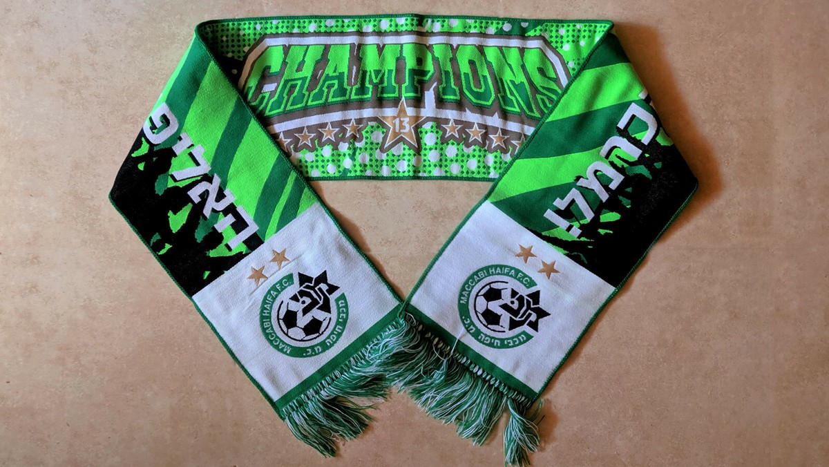 Los Campeones De Fútbol De Israel Maccabi Haifa Se Clasifican Para La Liga De Campeones