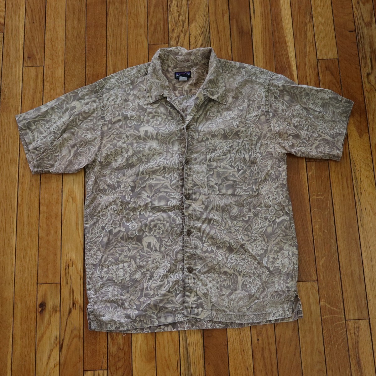 Patagonia vintage Hawaiian shirt パタゴニア Vtg 90s Patagonia A/C Animals Floral Hawaiian Shirt Mens Small