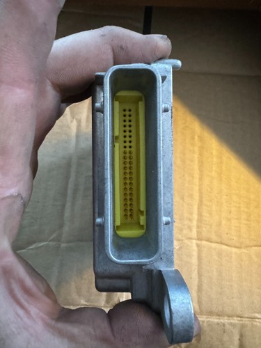 Control Module 19115393 - Picture 2 of 3