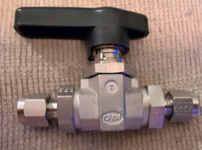 1/4'' Od Tubing 316 Stainless Steel Valve.Compression X Compression