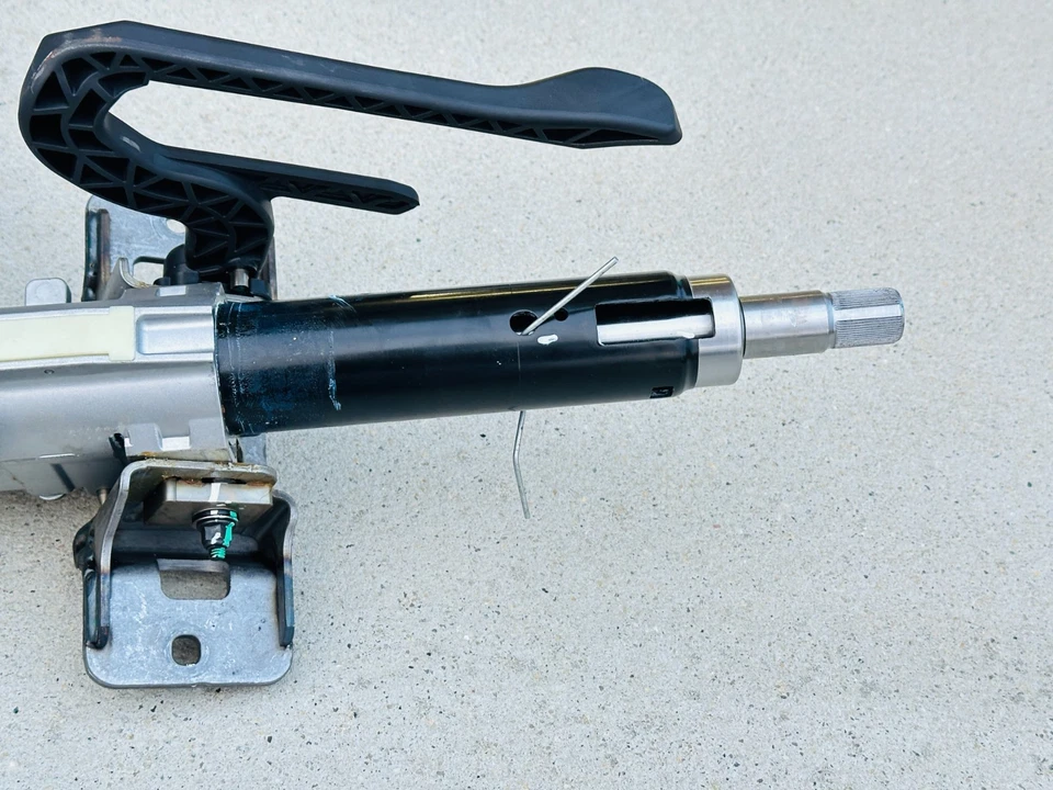 2024 BUICK ENVISTA ELECTRIC POWER steering column MOTOR OEM 38217465 - Image 4 of 4