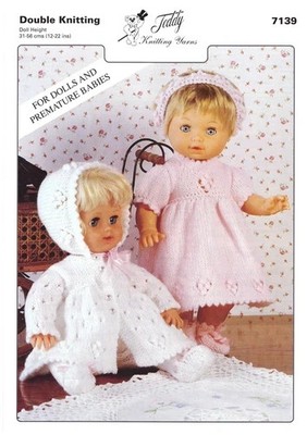 Teddy Strickmuster 7139 Puppe/Baby Outfits 12-22'' DK